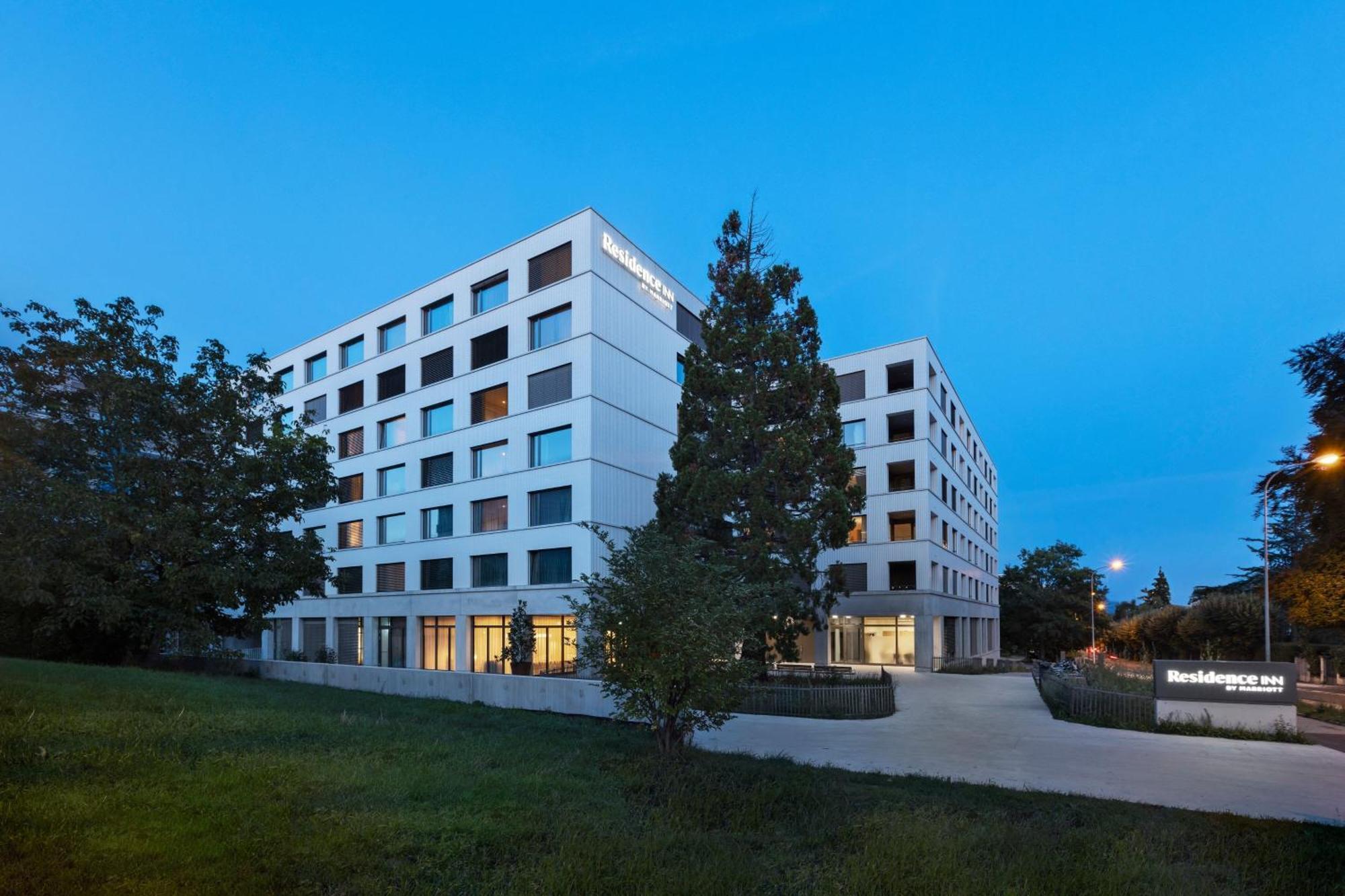 Residence Inn By Marriott Geneva City Nations エクステリア 写真